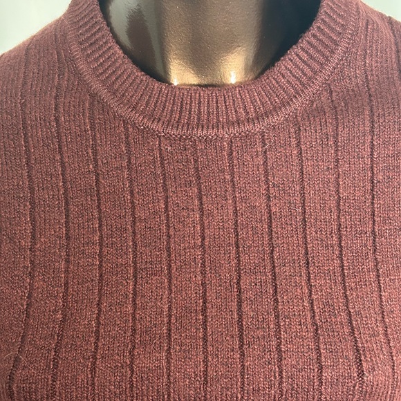 Banana Republic Ribbed Crewneck Sweater - XS - NWT! - Picture 2 of 7
